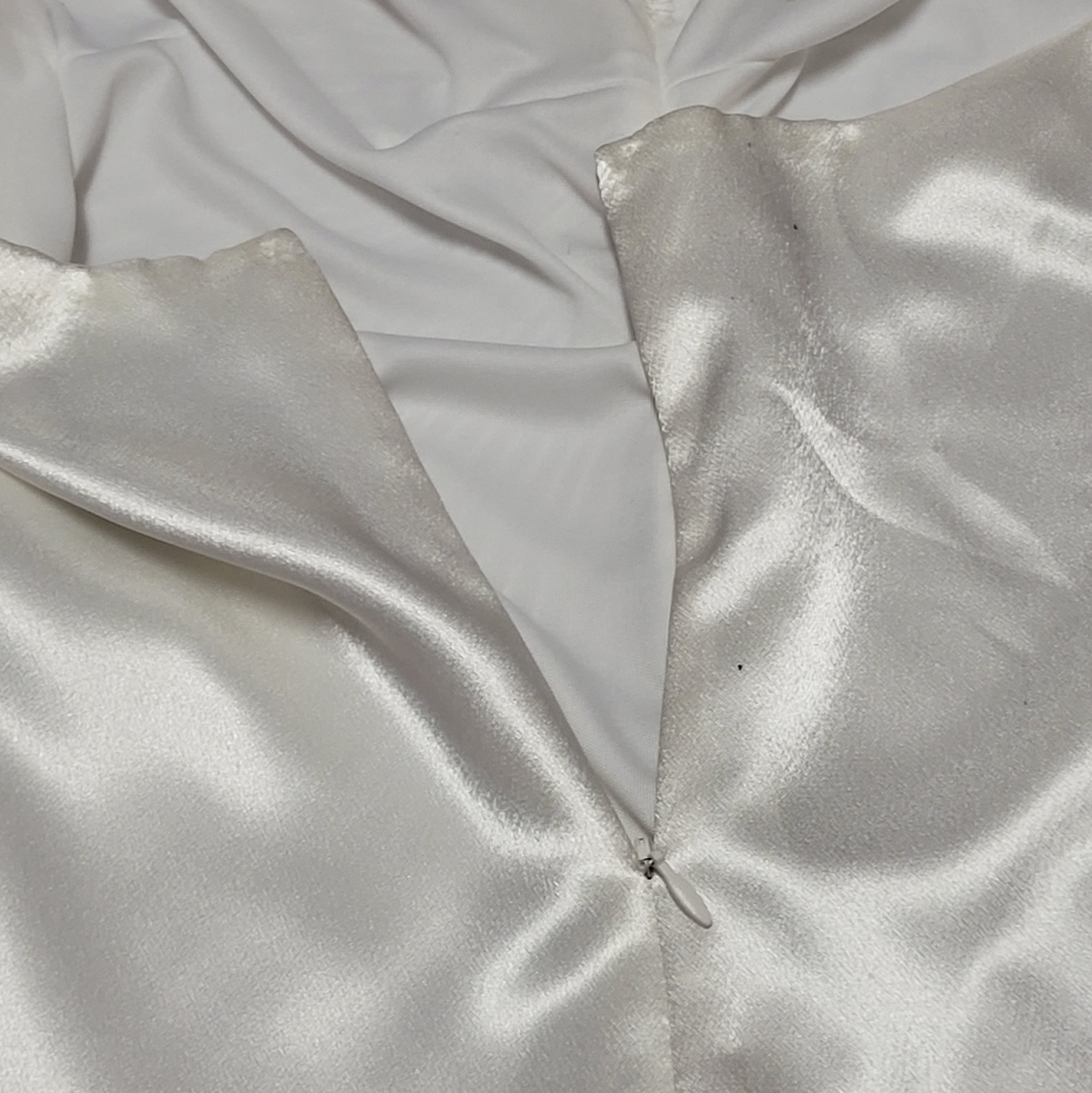 ONYX NITE Women's Formal Ivory Halter Top - Picture 6 of 9